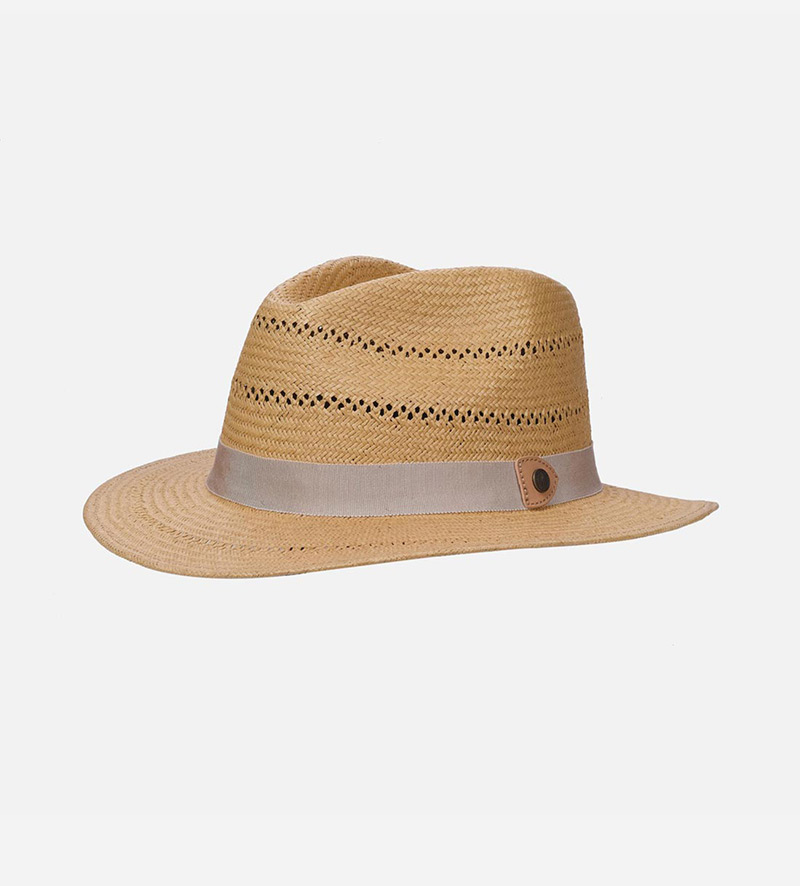 oblique view of 3BU Toyo paper straw hat